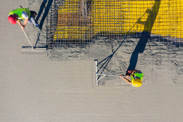 Best Custom Concrete Contractor  in Grosse Pointe Park, MI